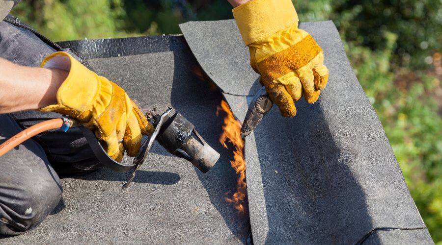 Professional residential roofers in Allen, MI